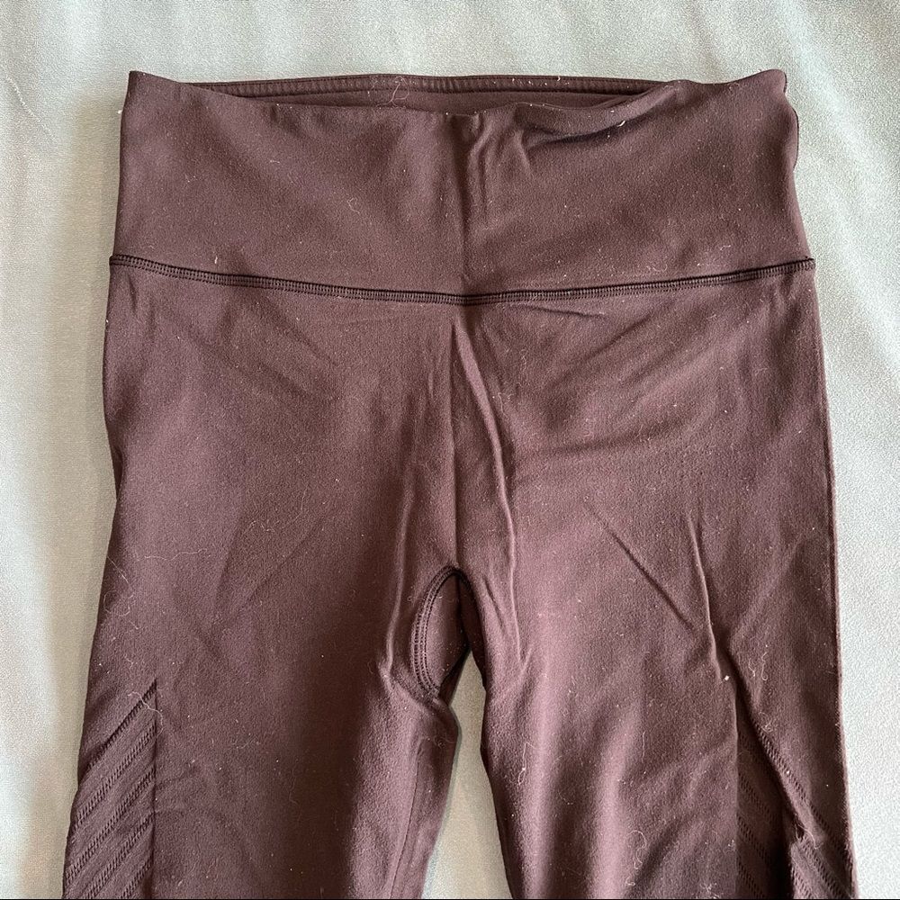 Lululemon Cropped Tights - Picture 3 of 11